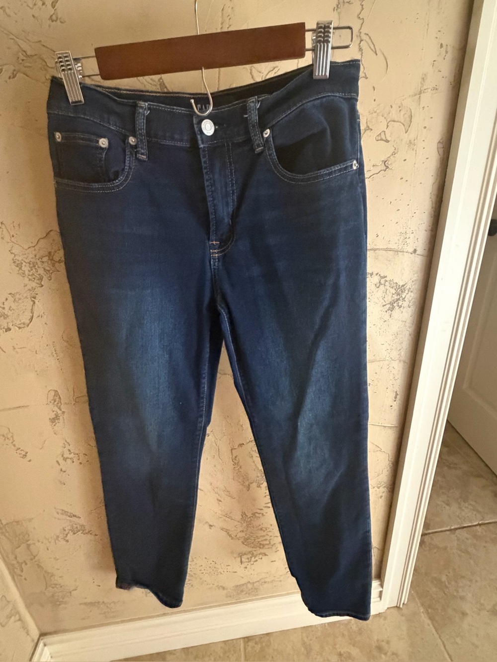 Gap Dark Indigo Women's Stretch Jeans-size 2/26 -runs a bit big